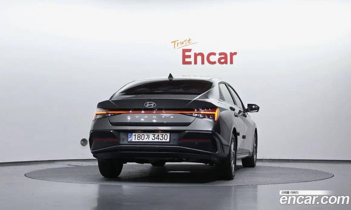 Hyundai Avante 2024 1.6 автомат (гидро), фото 4 Hyundai Avante 2024 1.6 автомат (гидро), фото 4