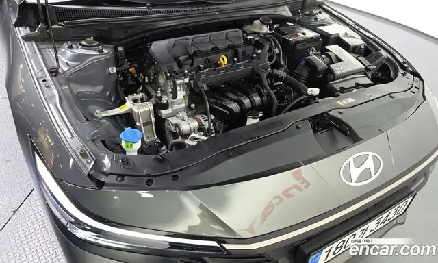Hyundai Avante 2024 1.6 автомат (гидро), миниатюра 6 Hyundai Avante 2024 1.6 автомат (гидро), миниатюра 6