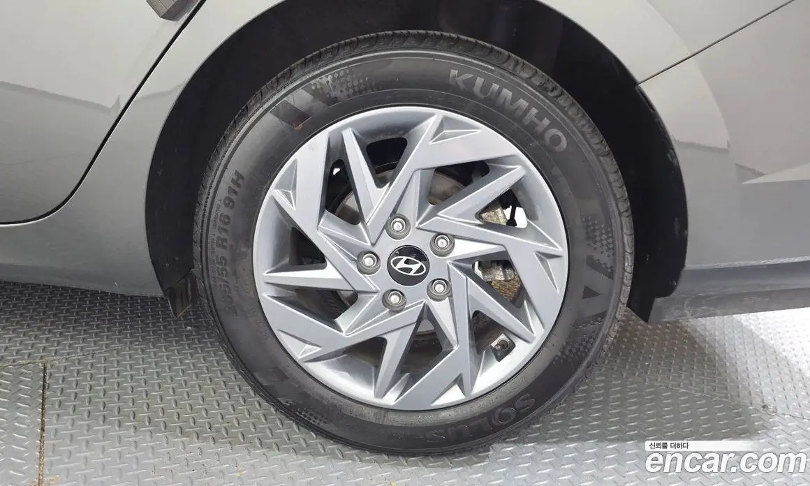 Hyundai Avante 2024 1.6 автомат (гидро), фото 7 Hyundai Avante 2024 1.6 автомат (гидро), фото 7