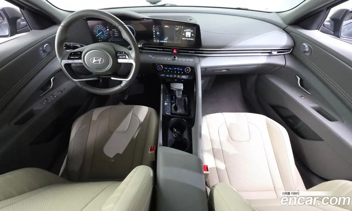 Hyundai Avante 2024 1.6 автомат (гидро), фото 10 Hyundai Avante 2024 1.6 автомат (гидро), фото 10