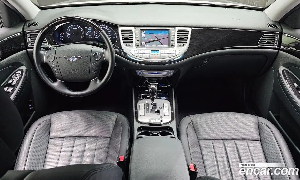 Hyundai Genesis 2013 3.3 автомат (гидро), фото 10 Hyundai Genesis 2013 3.3 автомат (гидро), фото 10