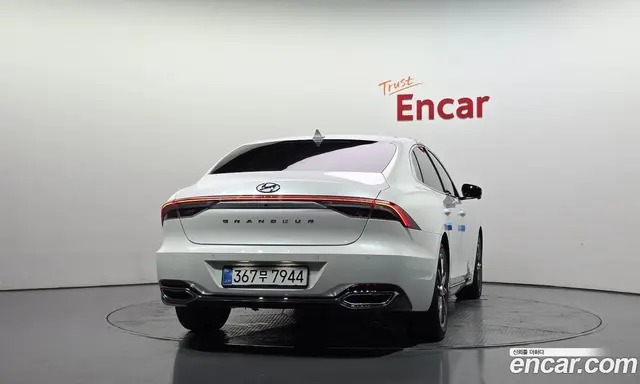Hyundai Grandeur 2021 2.5 автомат (гидро), миниатюра 4 Hyundai Grandeur 2021 2.5 автомат (гидро), миниатюра 4