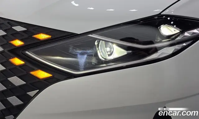 Hyundai Grandeur 2021 2.5 автомат (гидро), миниатюра 8 Hyundai Grandeur 2021 2.5 автомат (гидро), миниатюра 8