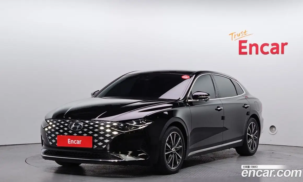 Hyundai Grandeur 2022 2.5 автомат (гидро), фото 1 Hyundai Grandeur 2022 2.5 автомат (гидро), фото 1