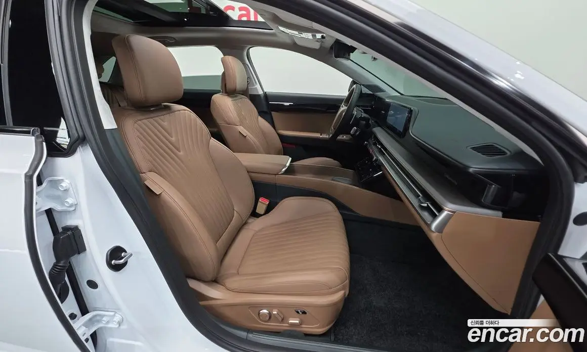 Hyundai Grandeur 2025 2.5 автомат (гидро), фото 13