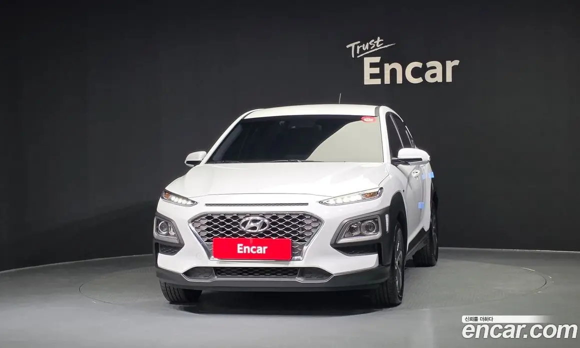 Hyundai Kona 2020 1.6 автомат (гидро), фото 3