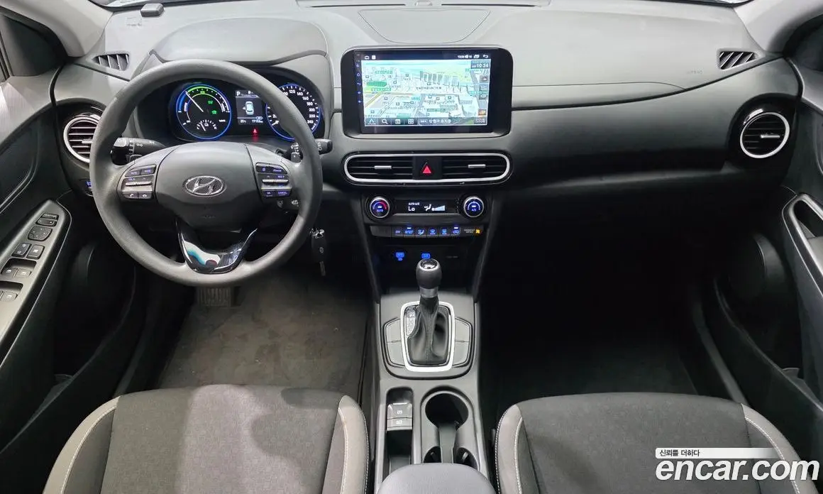 Hyundai Kona 2020 1.6 автомат (гидро), фото 10