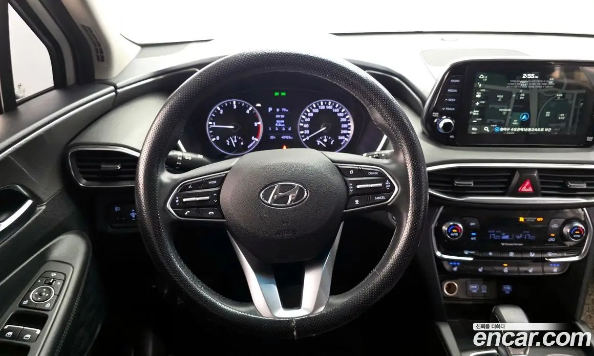 Hyundai Santa Fe 2019 2.0 автомат (гидро), фото 19 Hyundai Santa Fe 2019 2.0 автомат (гидро), фото 19