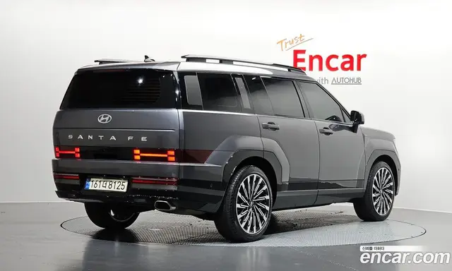 Hyundai Santa Fe, 2023, 23 711 км