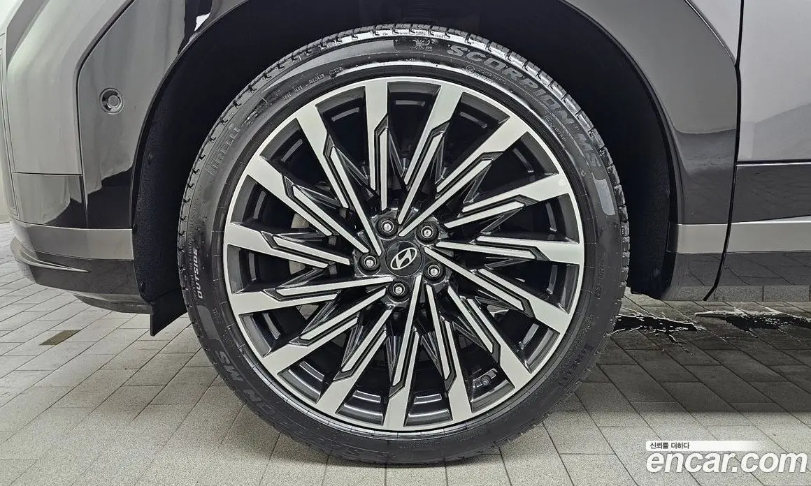 Hyundai Santa Fe 2023 2.5 автомат (гидро), фото 4 Hyundai Santa Fe 2023 2.5 автомат (гидро), фото 4