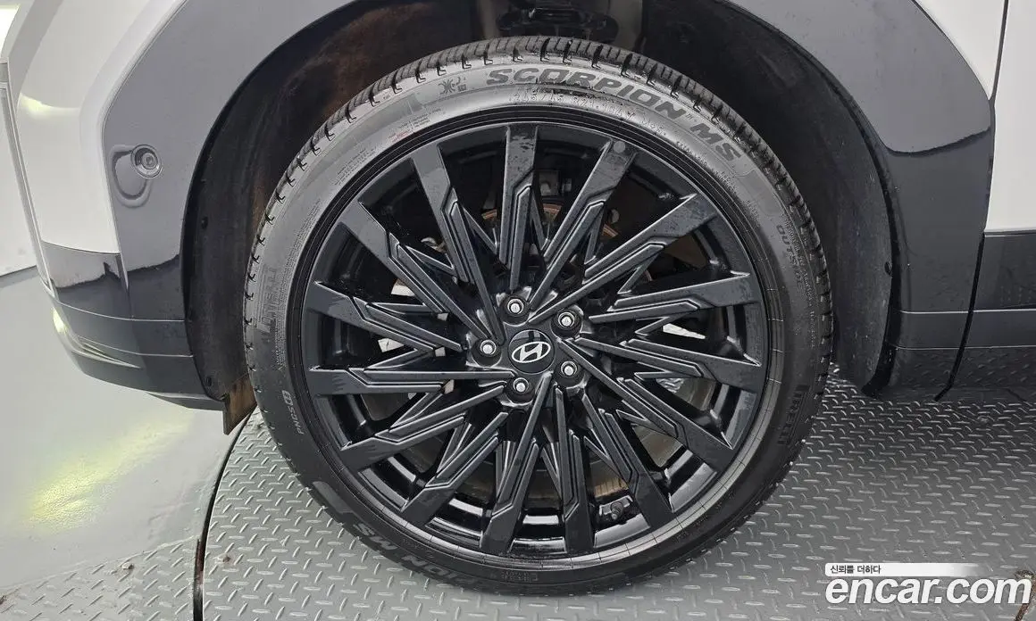 Hyundai Santa Fe 2023 2.5 автомат (гидро), фото 4