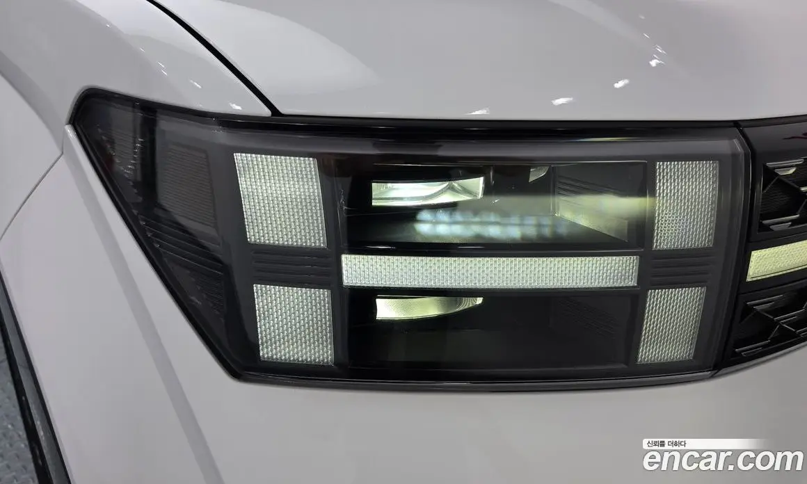 Hyundai Santa Fe 2023 2.5 автомат (гидро), фото 7