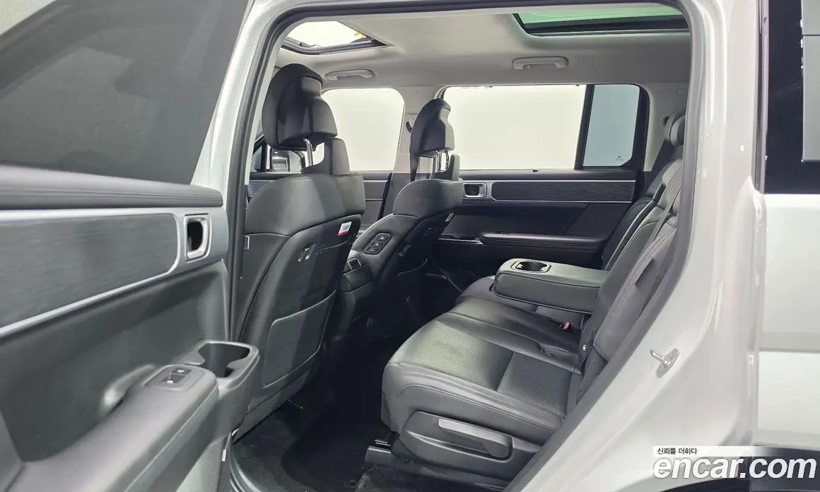 Hyundai Santa Fe 2024 2.5 автомат (гидро), фото 17