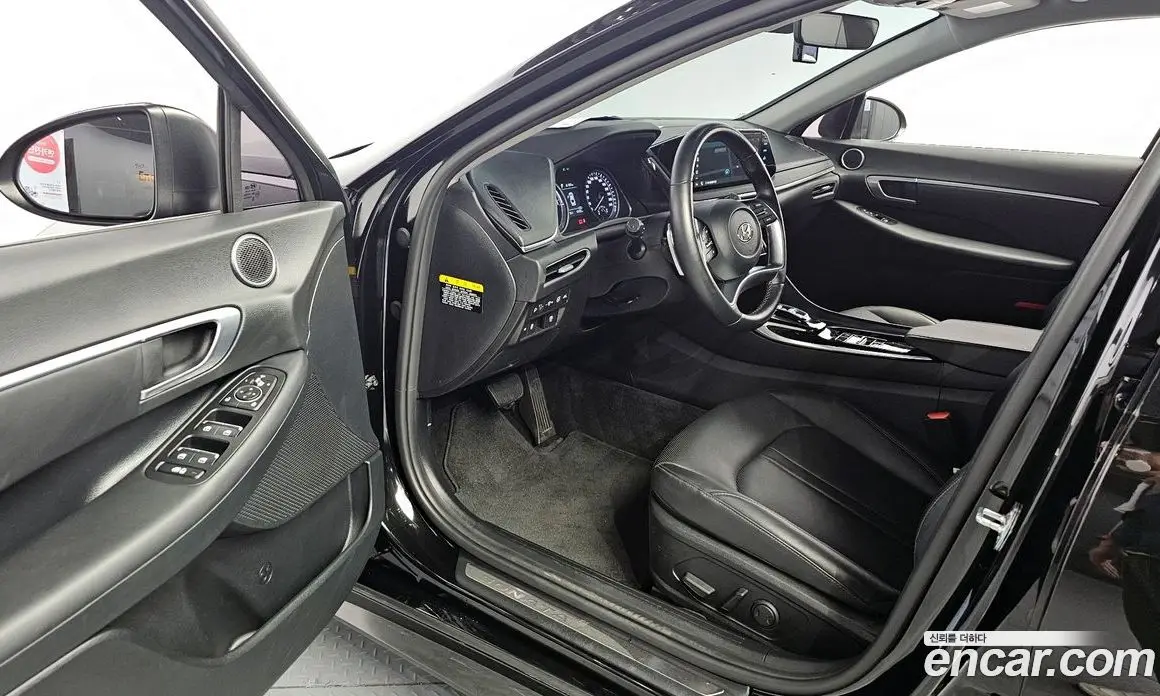 Hyundai Sonata 2020 2.0 автомат (гидро), фото 17