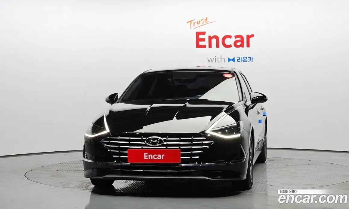 Hyundai Sonata 2020 2.0 автомат (гидро), фото 3