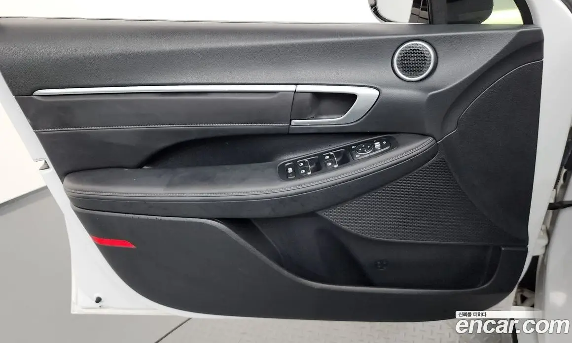 Hyundai Sonata 2021 2.0 автомат (гидро), фото 14