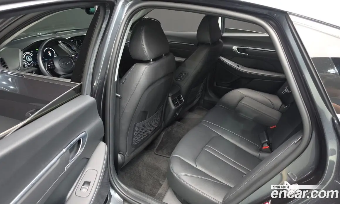 Hyundai Sonata 2023 2.0 автомат (гидро), фото 16 Hyundai Sonata 2023 2.0 автомат (гидро), фото 16