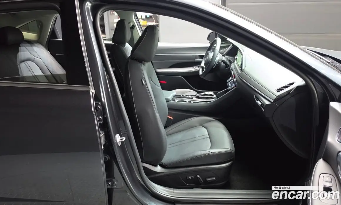 Hyundai Sonata 2023 2.0 автомат (гидро), фото 17 Hyundai Sonata 2023 2.0 автомат (гидро), фото 17