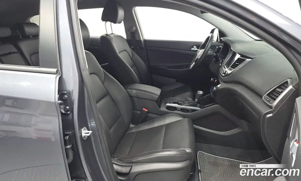Hyundai Tucson 2017 1.7 автомат (гидро), фото 16 Hyundai Tucson 2017 1.7 автомат (гидро), фото 16