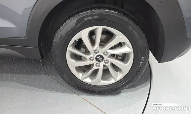 Hyundai Tucson 2017 1.7 автомат (гидро), миниатюра 7 Hyundai Tucson 2017 1.7 автомат (гидро), миниатюра 7