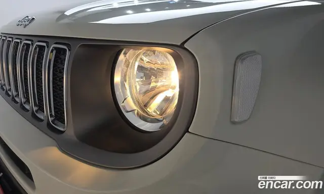Jeep Renegade 2021 2.4 автомат (гидро), миниатюра 7