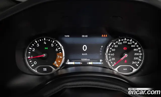 Jeep Renegade 2021 2.4 автомат (гидро), миниатюра 10