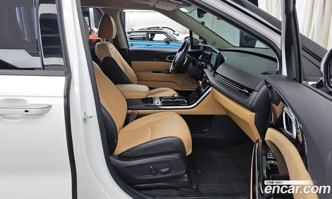 Kia Carnival 2022 3.5 автомат (гидро), фото 17 Kia Carnival 2022 3.5 автомат (гидро), фото 17