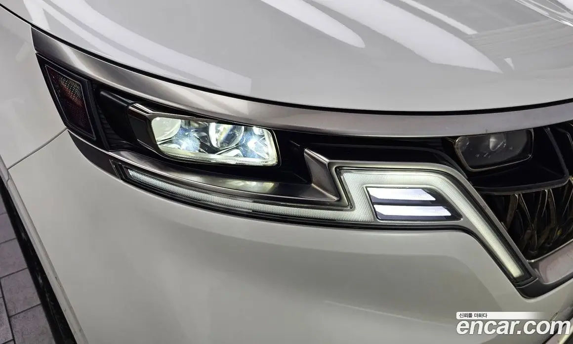 Kia Carnival 2022 3.5 автомат (гидро), фото 8 Kia Carnival 2022 3.5 автомат (гидро), фото 8