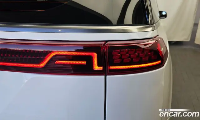 Kia Carnival 2022 3.5 автомат (гидро), миниатюра 9 Kia Carnival 2022 3.5 автомат (гидро), миниатюра 9