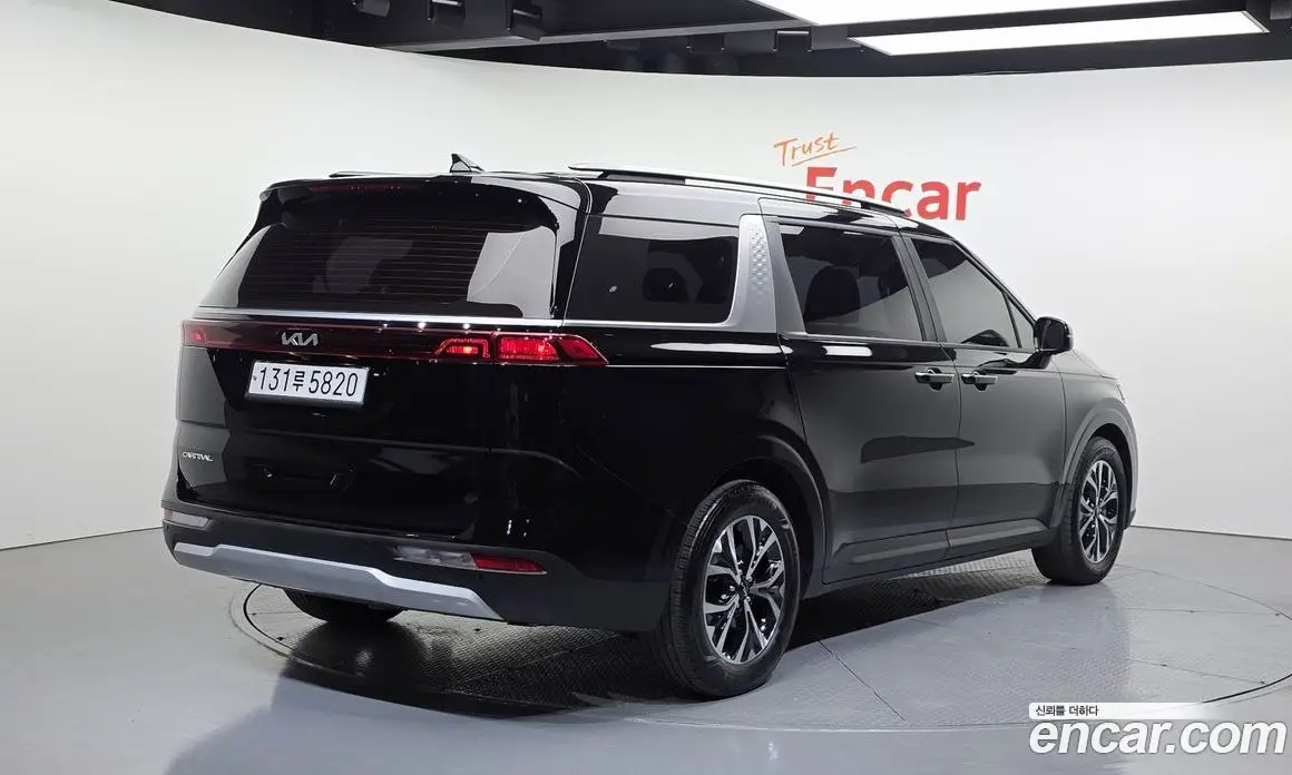 Kia Carnival 2023 3.5 автомат (гидро), фото 2 Kia Carnival 2023 3.5 автомат (гидро), фото 2