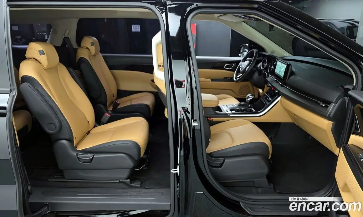 Kia Carnival 2023 3.5 автомат (гидро), фото 16 Kia Carnival 2023 3.5 автомат (гидро), фото 16