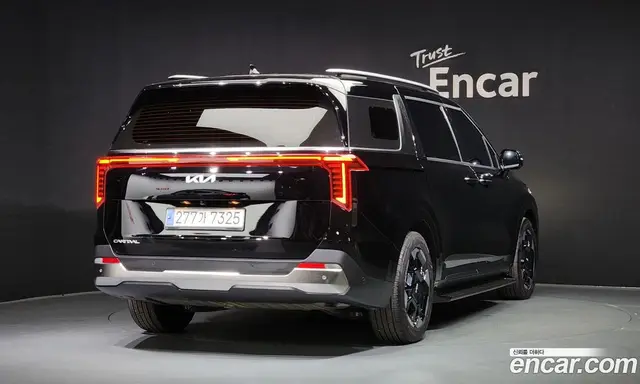 Kia Carnival 2024 2.2 автомат (гидро), миниатюра 2