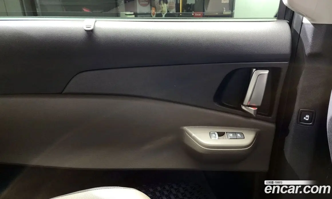 Kia Carnival 2024 2.2 автомат (гидро), фото 15