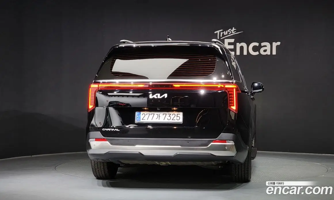 Kia Carnival 2024 2.2 автомат (гидро), фото 4