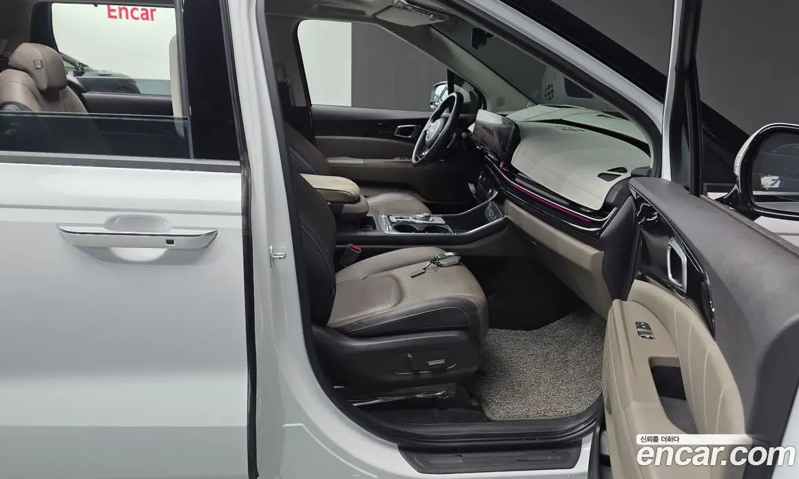 Kia Carnival 2024 3.5 автомат (гидро), фото 16