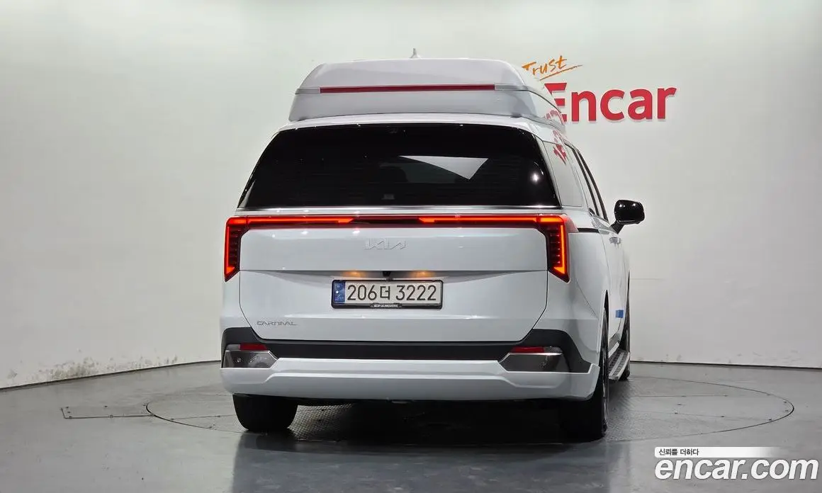 Kia Carnival 2024 3.5 автомат (гидро), фото 3