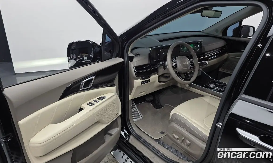 Kia Carnival 2024 1.6 автомат (гидро), фото 13