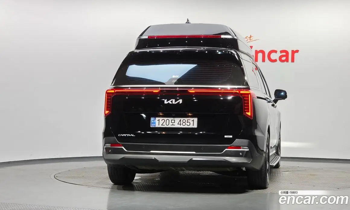 Kia Carnival 2024 1.6 автомат (гидро), фото 4