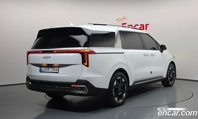 Kia Carnival 2024 2.2 автомат (гидро), миниатюра 2
