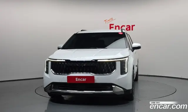 Kia Carnival 2024 2.2 автомат (гидро), миниатюра 3