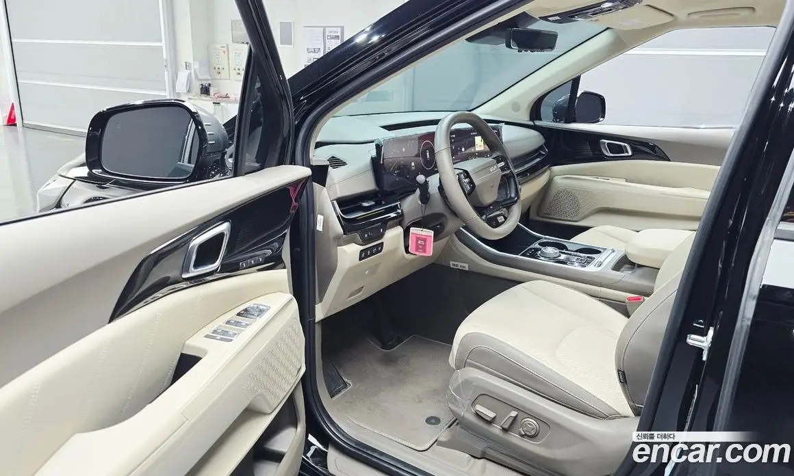 Kia Carnival 2025 3.5 автомат (гидро), фото 13 Kia Carnival 2025 3.5 автомат (гидро), фото 13