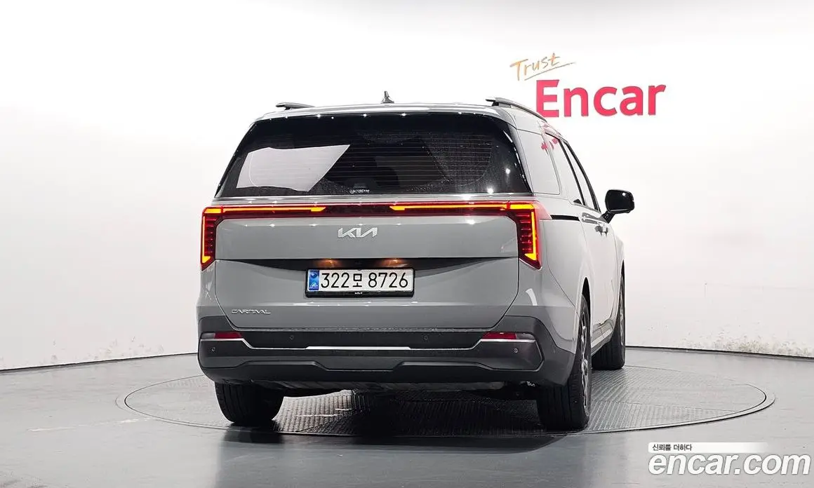 Kia Carnival 2025 2.2 автомат (гидро), фото 4 Kia Carnival 2025 2.2 автомат (гидро), фото 4
