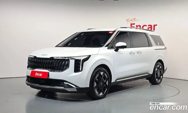 Kia Carnival, 2025, 6 147 км