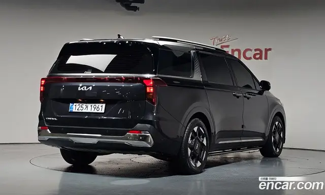 Kia Carnival, 2026, 7 167 км