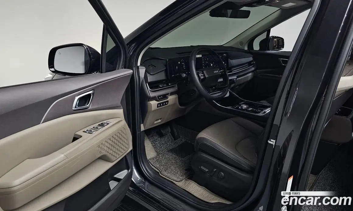 Kia Carnival 2026 3.5 автомат (гидро), фото 12 Kia Carnival 2026 3.5 автомат (гидро), фото 12