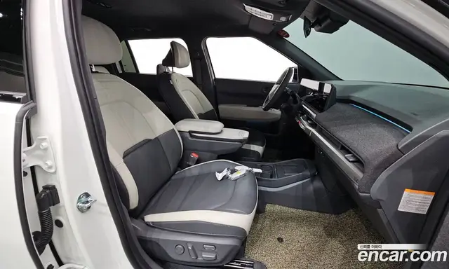 Kia EV3 2025 0.2 автомат (гидро), миниатюра 12
