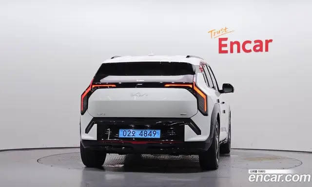 Kia EV3 2025 0.2 автомат (гидро), миниатюра 4 Kia EV3 2025 0.2 автомат (гидро), миниатюра 4