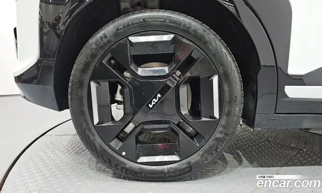 Kia EV3 2025 0.2 автомат (гидро), миниатюра 5 Kia EV3 2025 0.2 автомат (гидро), миниатюра 5