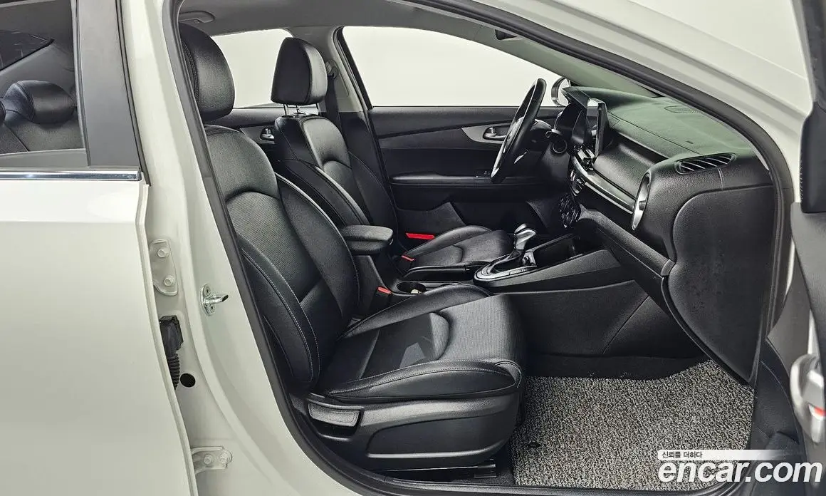 Kia K3 2020 1.6 автомат (гидро), фото 16 Kia K3 2020 1.6 автомат (гидро), фото 16