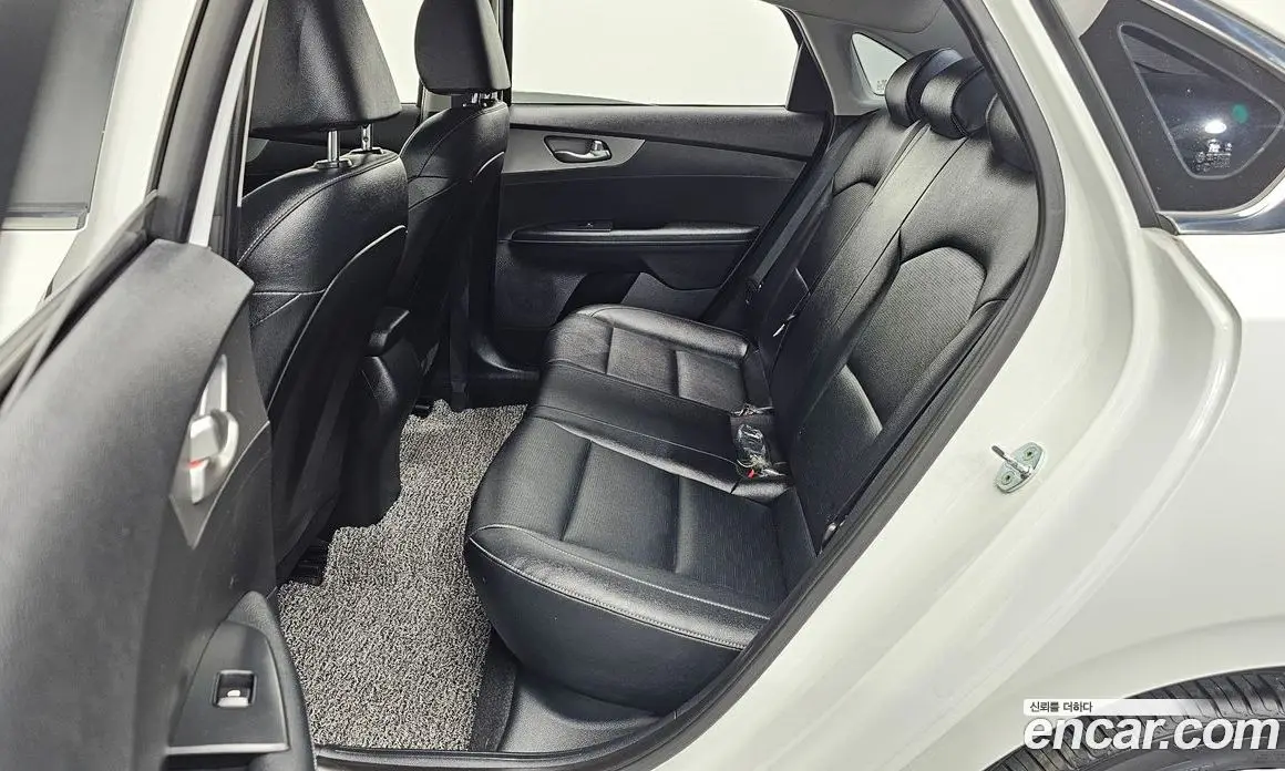 Kia K3 2020 1.6 автомат (гидро), фото 17 Kia K3 2020 1.6 автомат (гидро), фото 17